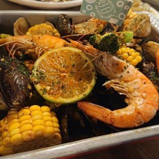 Have a Nice Day American Bistro