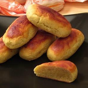 Huilan Yam Pastry Shop