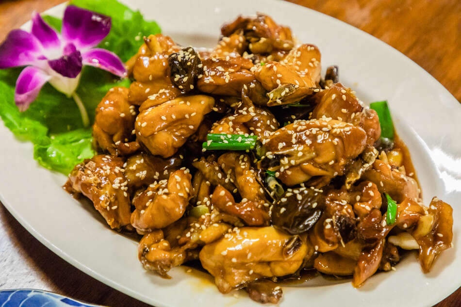 高雄六龜・溫泉美食一條街